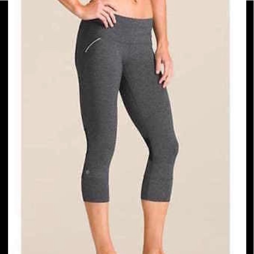 Athleta Relay Capri Pants